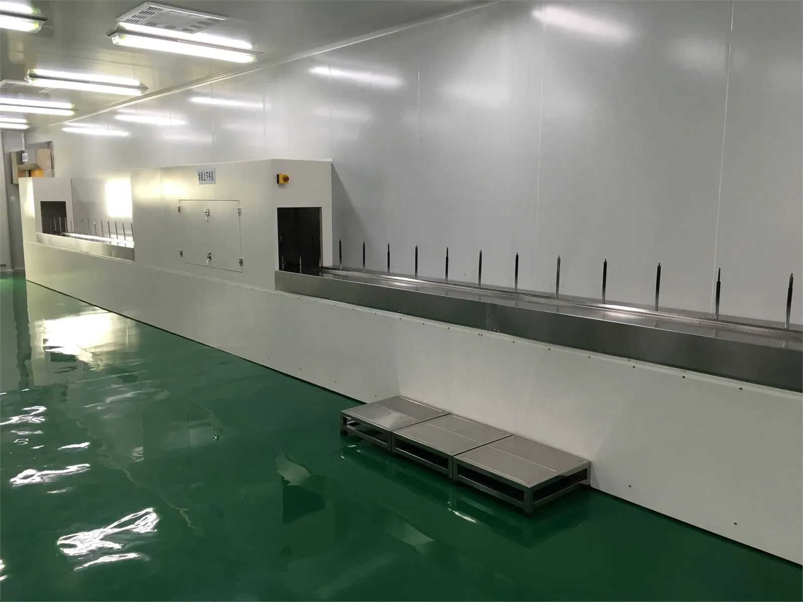 涂装流水线现场